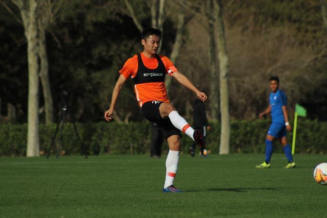 周琦关键两罚全丢！程帅澎25分浙江逆转广东